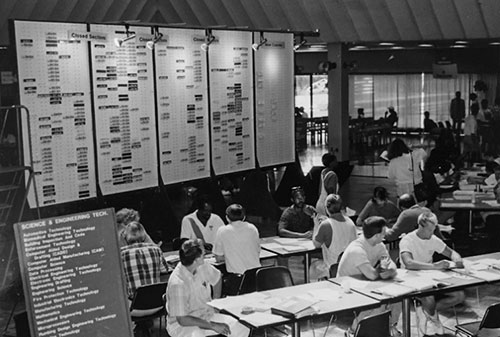 Forest Park held fall registration in the cafeteria in 1991, before college schedules became computerized.  (The Scene archive photo)
